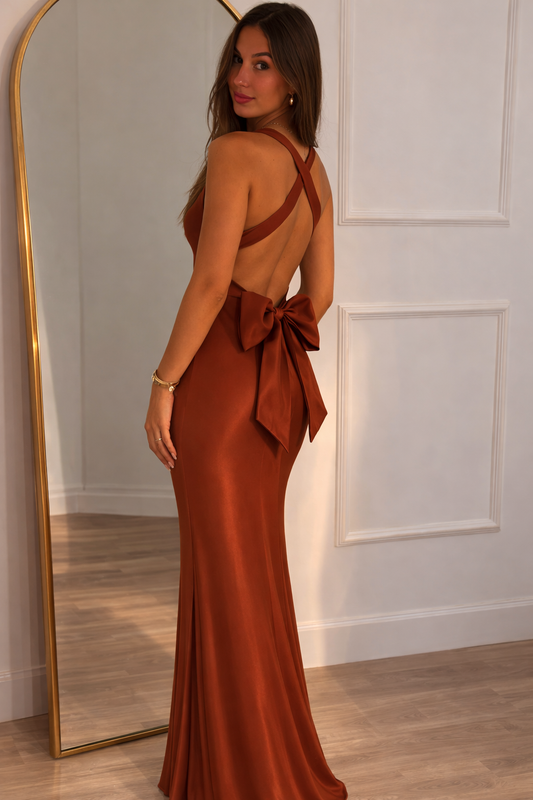 Back bow brown dress