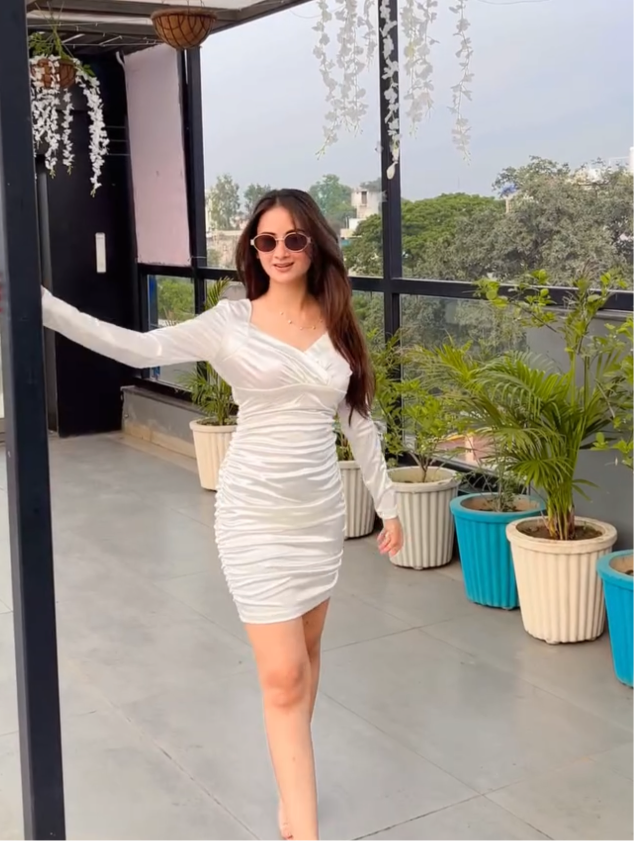 White bodycon dress