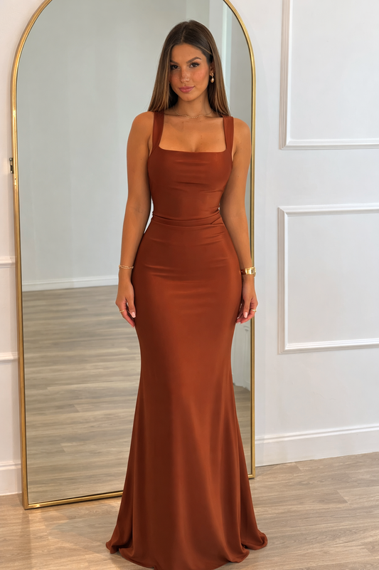 Back bow brown dress