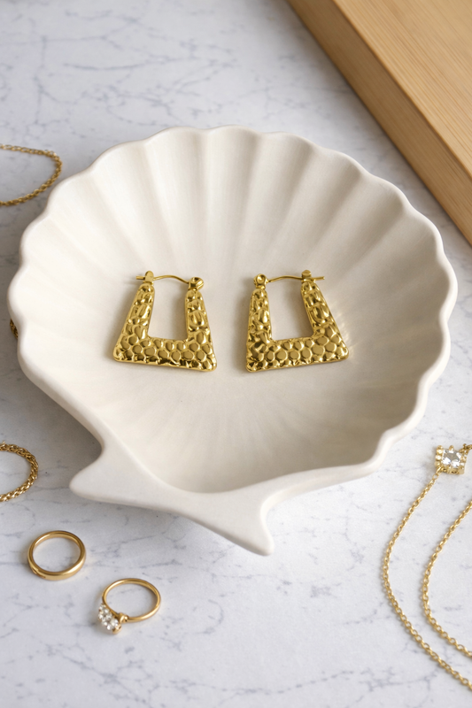 Hammered trapezium hoops