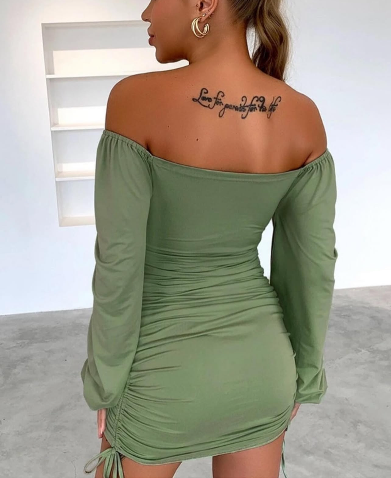 green bodycon dress