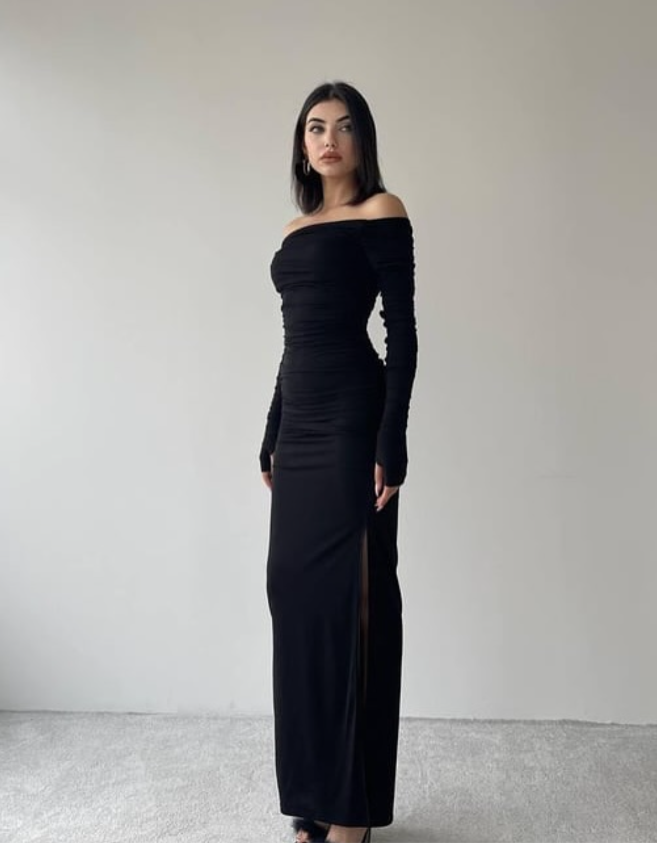 Black bodycon dress