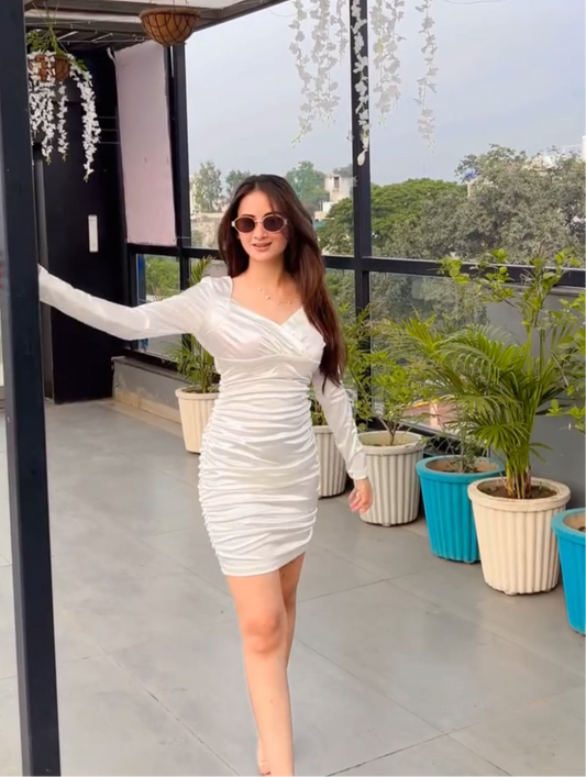 White bodycon dress
