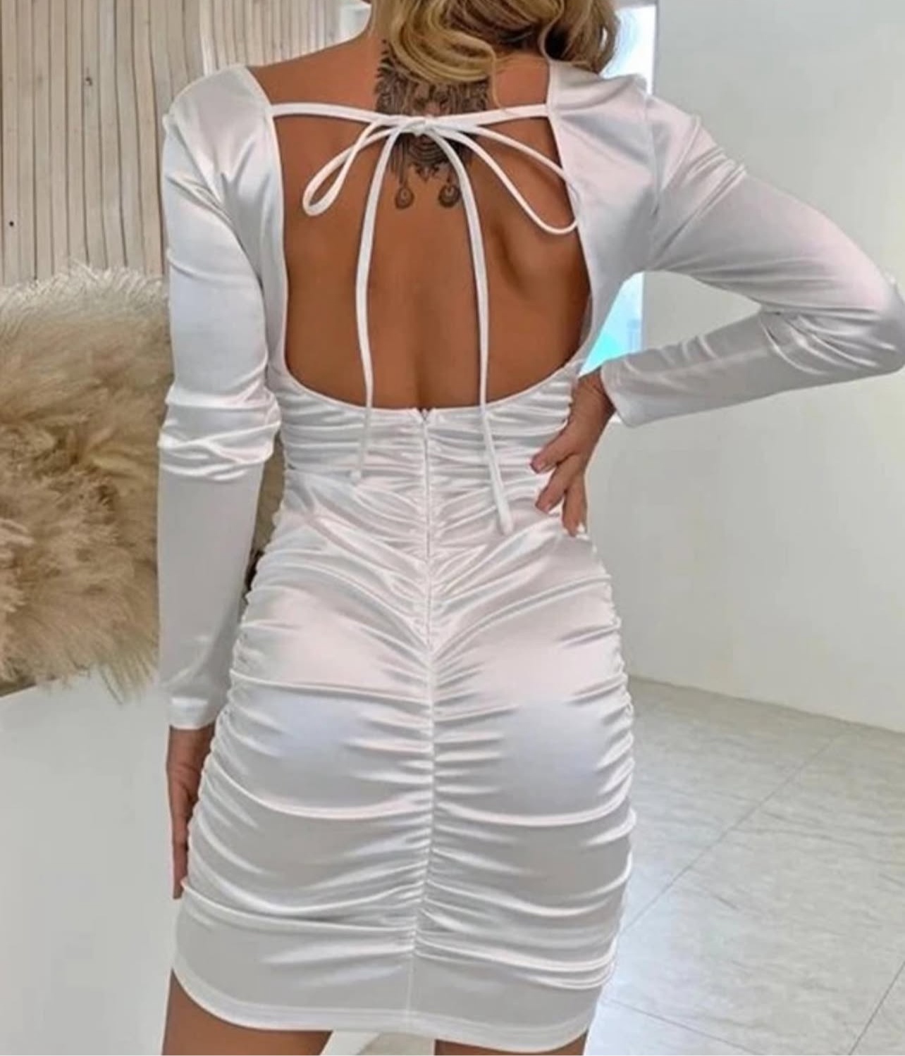 White bodycon dress