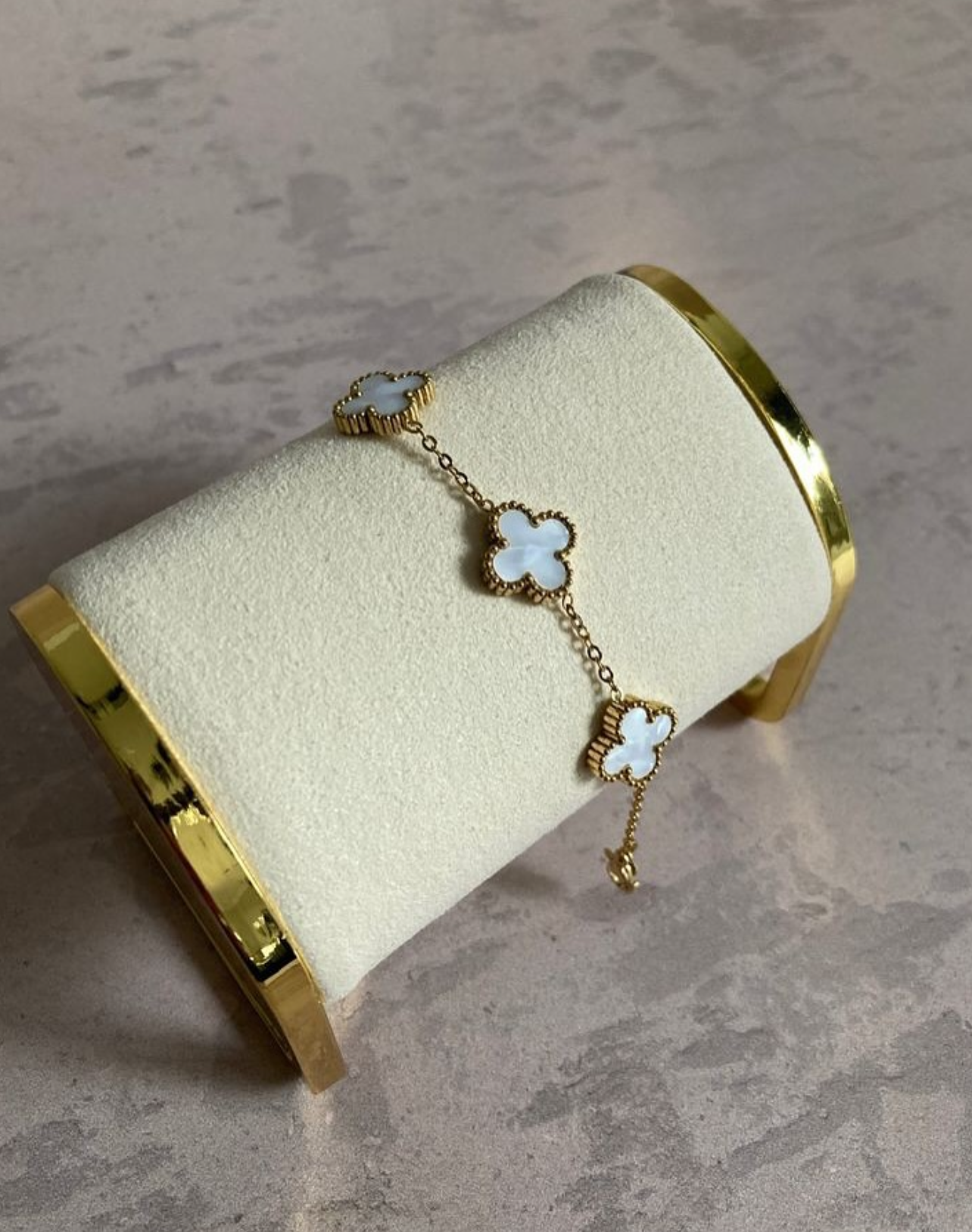 White clover bracelet