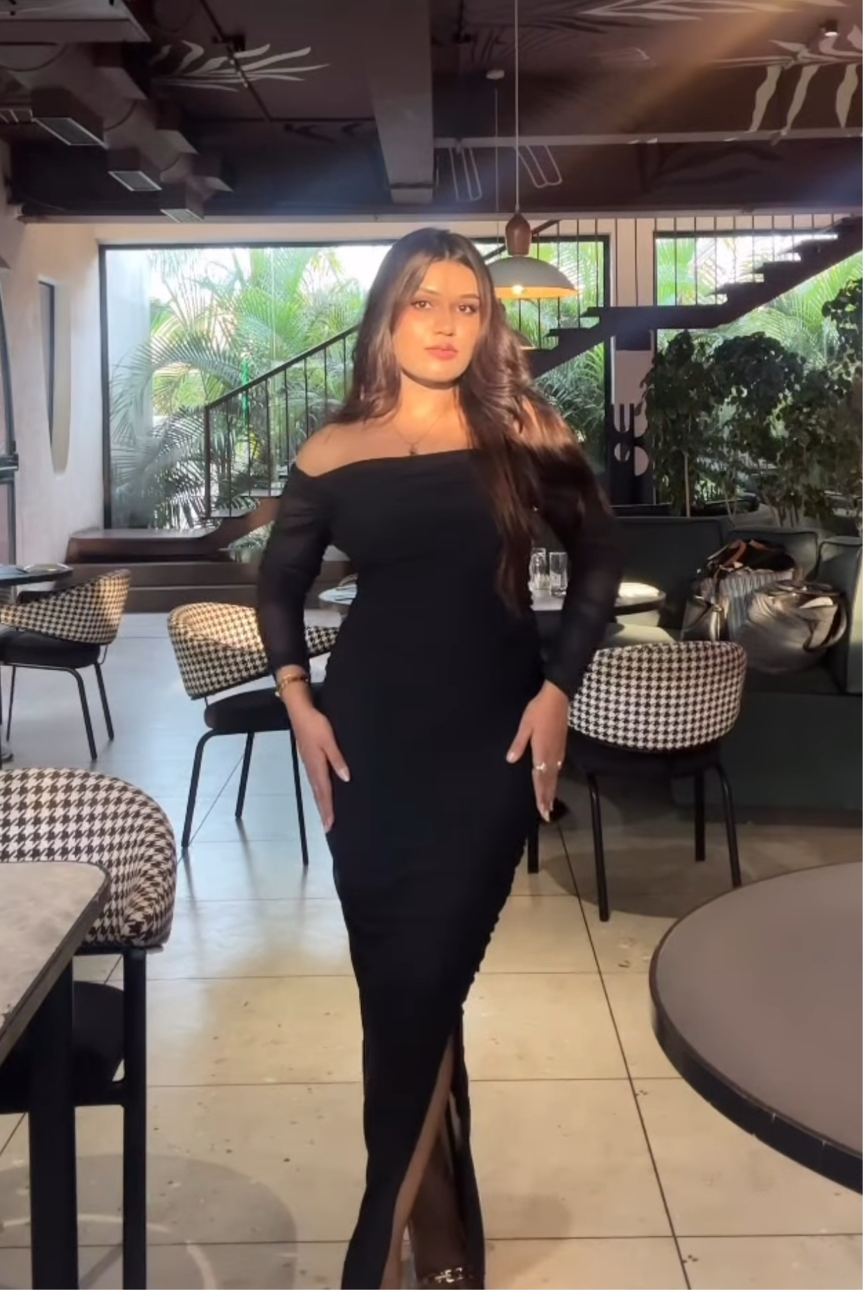 Black bodycon dress